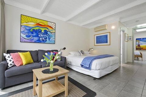 Oceanic Sorrento - Your Accommodation 13