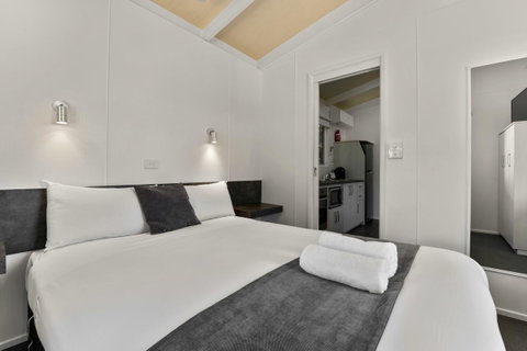 Bright Riverside Holiday Park - Your Accommodation 31