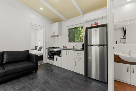 Bright Riverside Holiday Park - Your Accommodation 34
