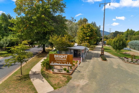 Bright Riverside Holiday Park - Your Accommodation 2