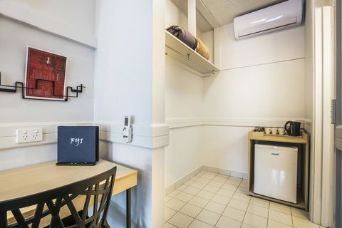 Nightcap At Matthew Flinders Hotel - Your Accommodation 13