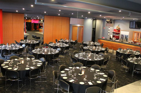 Nightcap At Matthew Flinders Hotel - Your Accommodation 36