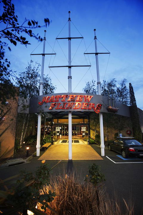 Nightcap At Matthew Flinders Hotel - Your Accommodation 43