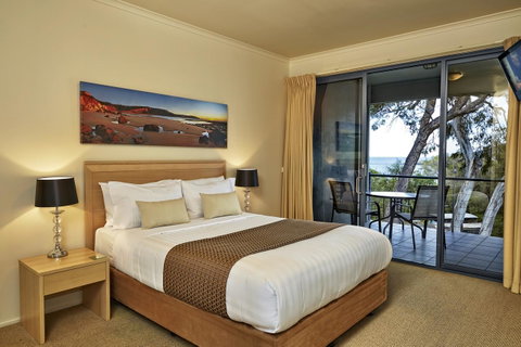 Lorne Surf Apartments - Your Accommodation 9