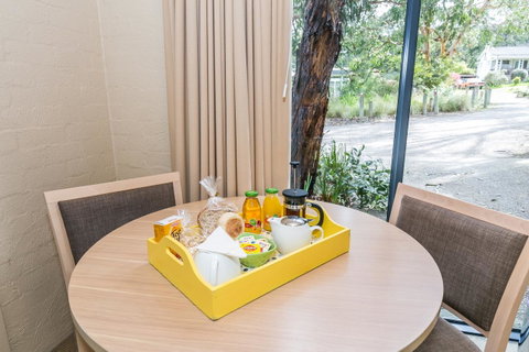 Lorne Surf Apartments - Your Accommodation 5