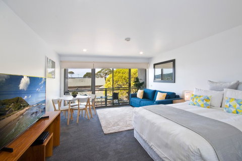 Lorne Bay View Motel - Your Accommodation 38