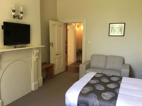 Campbell St Lodge - Your Accommodation 10