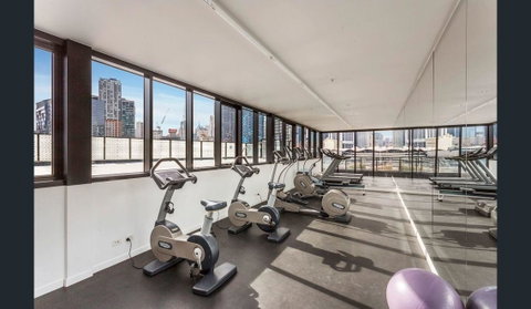 2Bedroom Apartment With Views In Docklands Next To CBD & Marvel Stadium - Your Accommodation 18