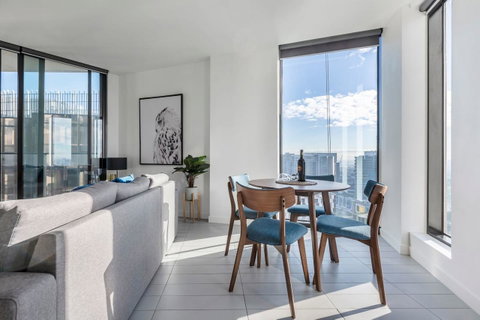 2Bedroom Apartment With Views In Docklands Next To CBD & Marvel Stadium - Your Accommodation 4