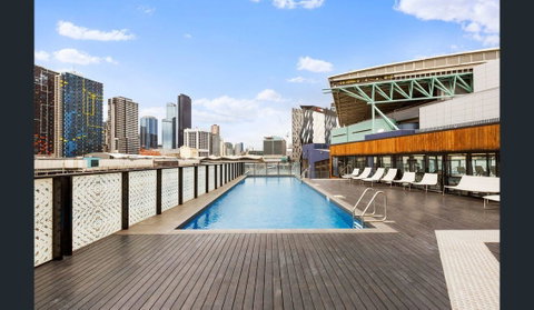 2Bedroom Apartment With Views In Docklands Next To CBD & Marvel Stadium - Your Accommodation 17