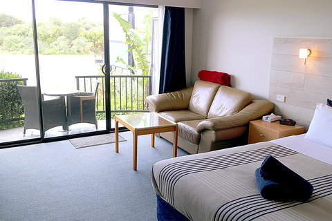 Apollo Bay Waterfront Motor Inn - Your Accommodation 30