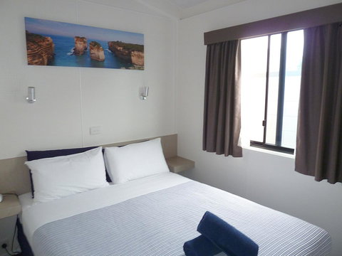 Apollo Bay Waterfront Motor Inn - Your Accommodation 13