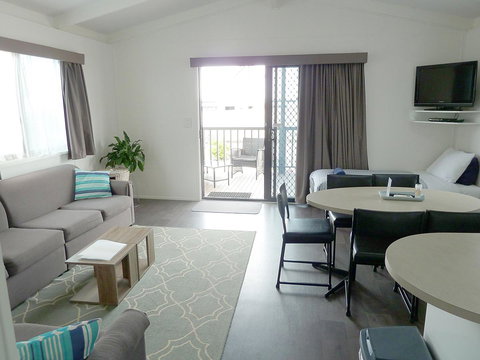 Apollo Bay Waterfront Motor Inn - Your Accommodation 14