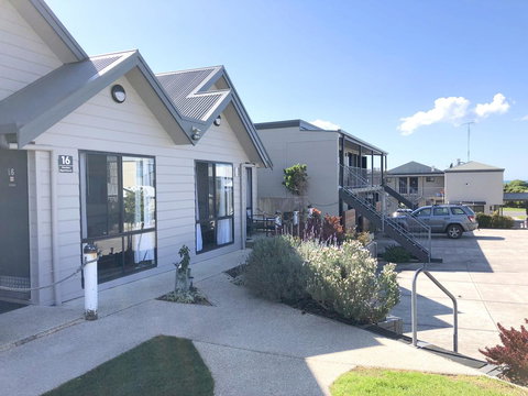 Apollo Bay Waterfront Motor Inn - Your Accommodation 21
