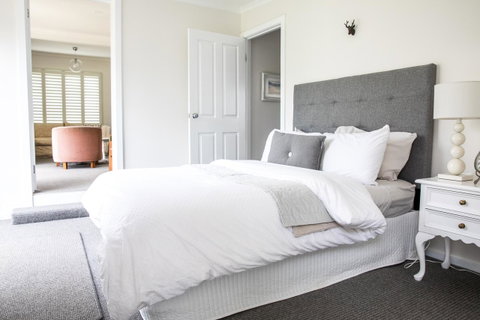 The Cottage - Your Accommodation 20