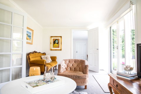 The Cottage - Your Accommodation 18
