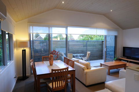 The Victoria Apartments - Your Accommodation 13