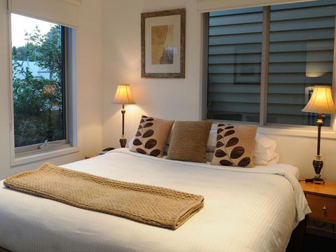 The Victoria Apartments - Your Accommodation 36