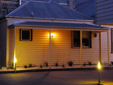 The Victoria Apartments - Your Accommodation 23