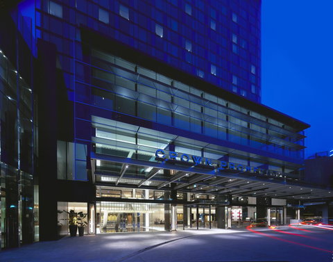 Crown Promenade Melbourne - Your Accommodation 10