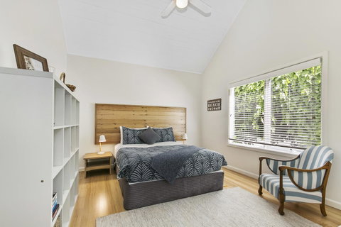 Bilinga Cottages - Your Accommodation 10