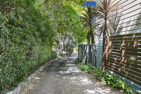 Bilinga Cottages - Your Accommodation 15