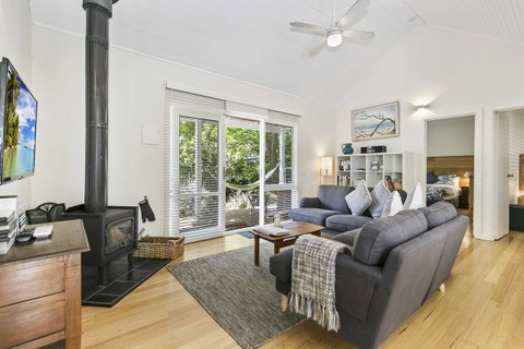 Bilinga Cottages - Your Accommodation 5