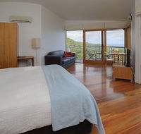 Chris's Beacon Point Restaurant  Villas - Your Accommodation