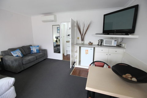 Mornington Motel - Your Accommodation 21