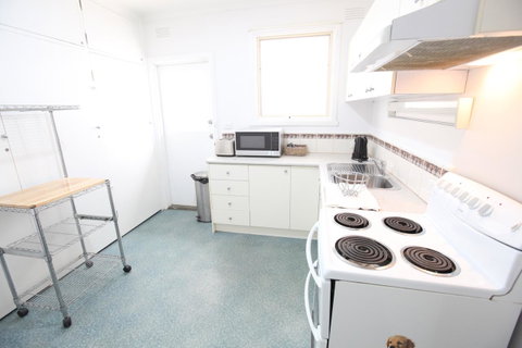 Mornington Motel - Your Accommodation 10