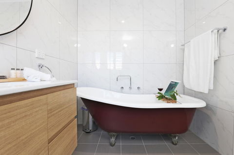 Sandymount - Your Accommodation 11