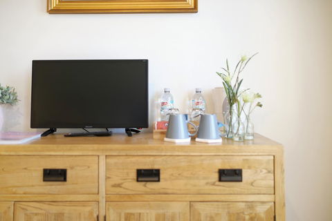 Sandymount - Your Accommodation 10