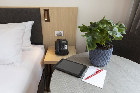 Ibis Melbourne Central - Your Accommodation 8