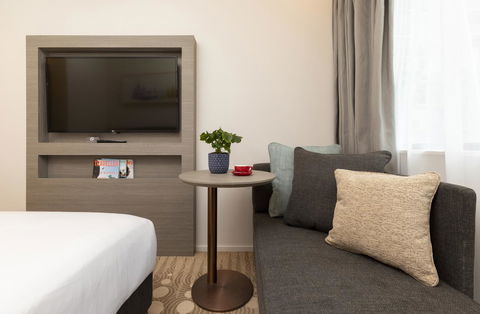 Ibis Melbourne Central - Your Accommodation 42