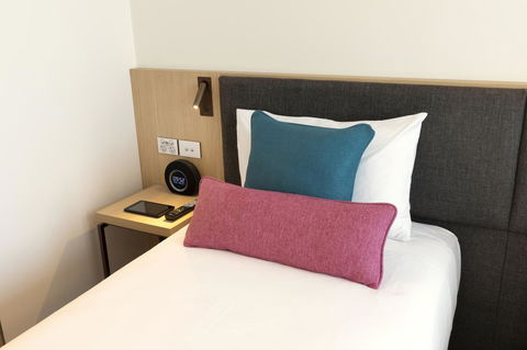 Ibis Melbourne Central - Your Accommodation 9