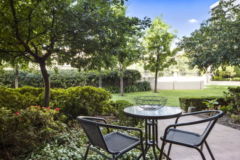 Melbourne Luxury Paradise - Your Accommodation 1