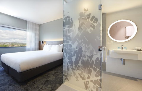Holiday Inn Express Melbourne Southbank, An IHG Hotel - Your Accommodation 22