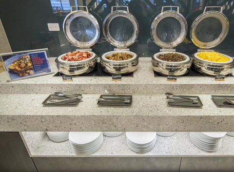 Holiday Inn Express Melbourne Southbank, An IHG Hotel - Your Accommodation 3