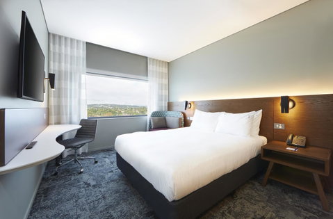 Holiday Inn Express Melbourne Southbank, An IHG Hotel - Your Accommodation 1