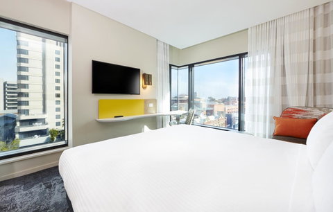 Holiday Inn Express Melbourne Southbank, An IHG Hotel - Your Accommodation 2
