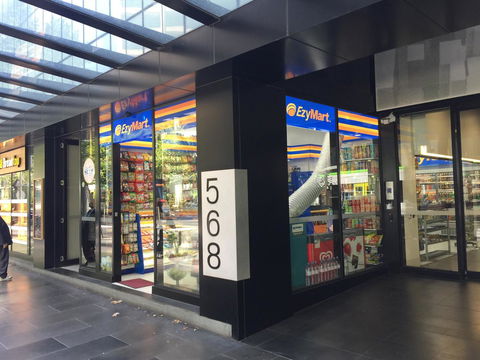 Melbourne SkyHigh Apartments - Your Accommodation 17