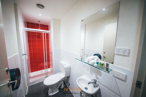 Nomads Melbourne Backpackers - Your Accommodation 25
