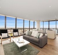 Best Views on Collins - Your Accommodation