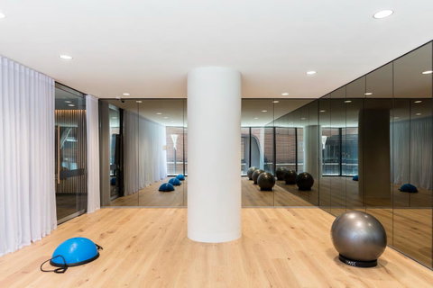 Winston Apartments Docklands - Your Accommodation 21