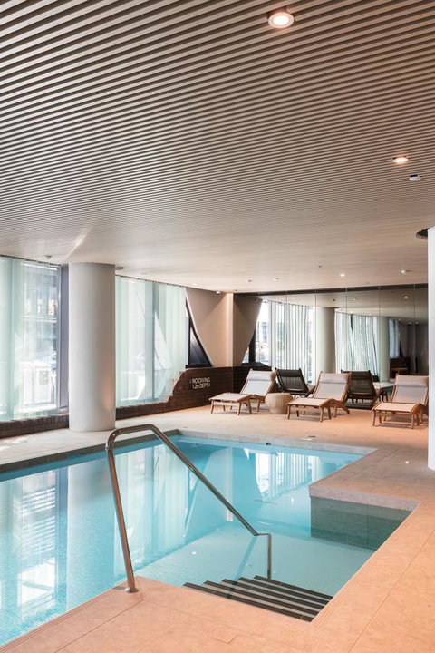 Winston Apartments Docklands - Your Accommodation 16