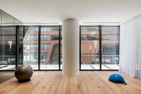 Winston Apartments Docklands - Your Accommodation 22