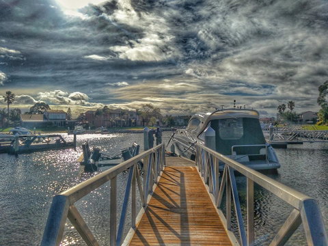 Waterfront Retreat - Your Accommodation 12