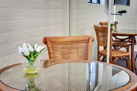 Allambi Holiday Apartments - Your Accommodation 26