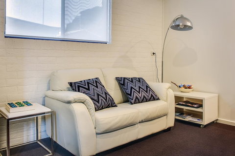 Allambi Holiday Apartments - Your Accommodation 38