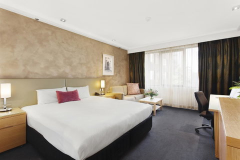 Mercure Melbourne Albert Park - Your Accommodation 11